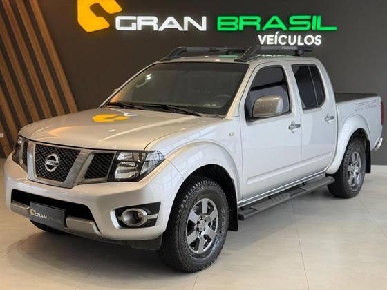 NISSAN FRONTIER 2.5 SV ATTACK 4X4 CD TURBO ELETRONIC DIESEL 4P MANUAL